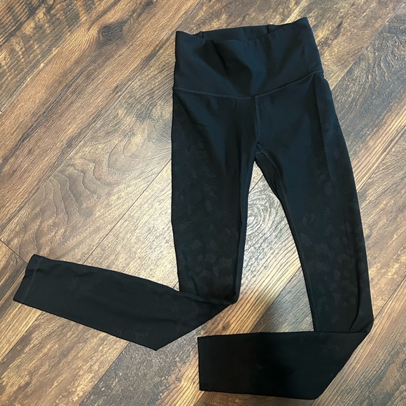 - Lululemon Mapped Out High Rise Tight 28" *Camo - Picture 6 of 10